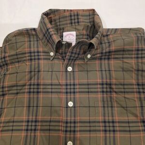 Brooks Brothers 346 Men's Long Sleeve Dress Shirt Plaid Brown Medium Casual